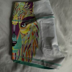 Lioness Duel Color Shorts